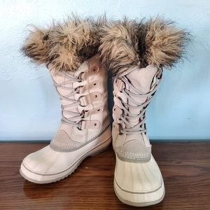 SOREL Women’s Joan of Artic Boot